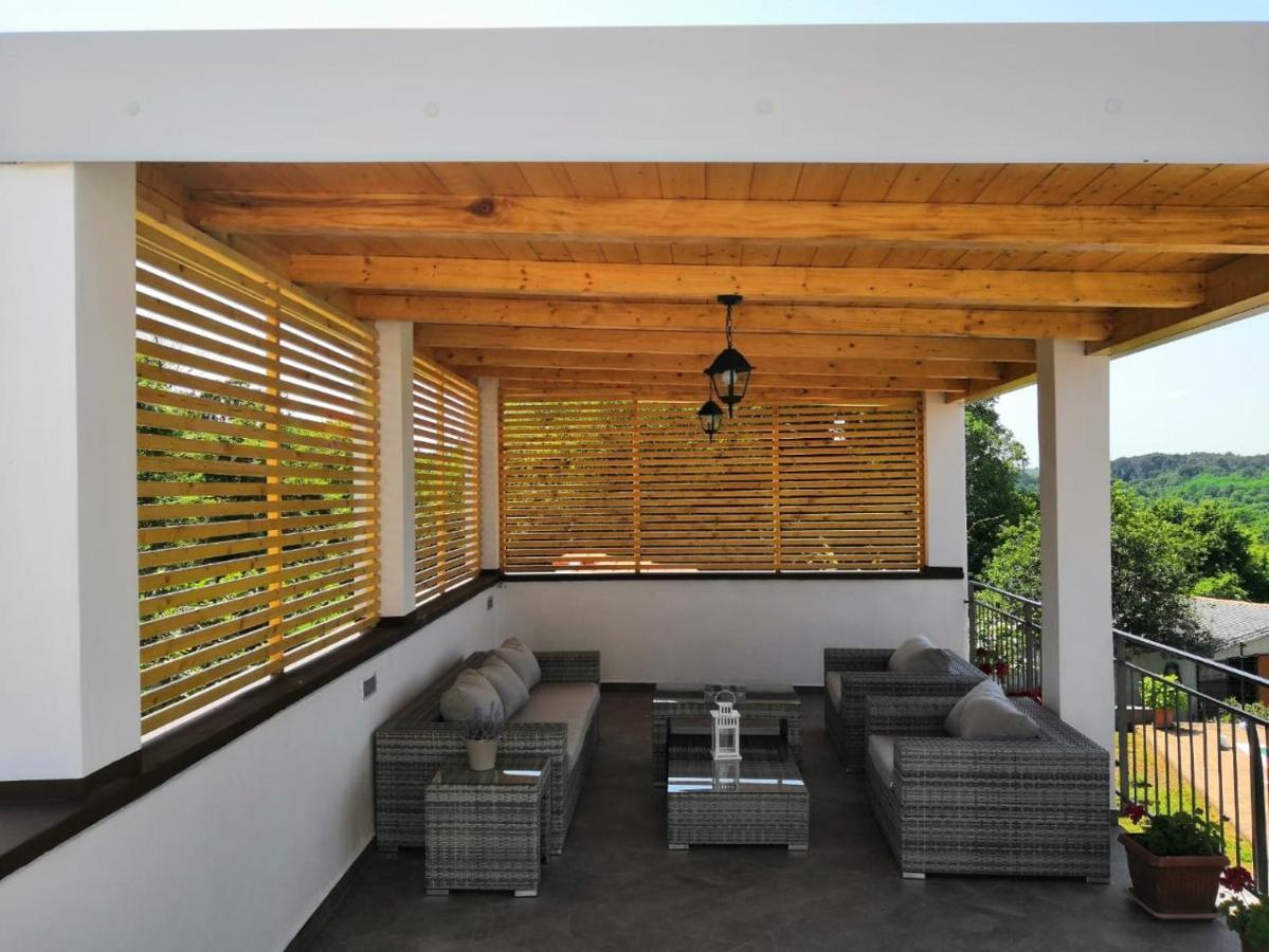 Holiday Home Elvis, Village Kujici Hreljici Экстерьер фото