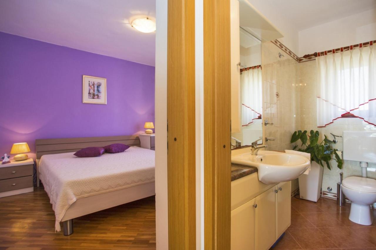 Holiday Home Elvis, Village Kujici Hreljici Экстерьер фото